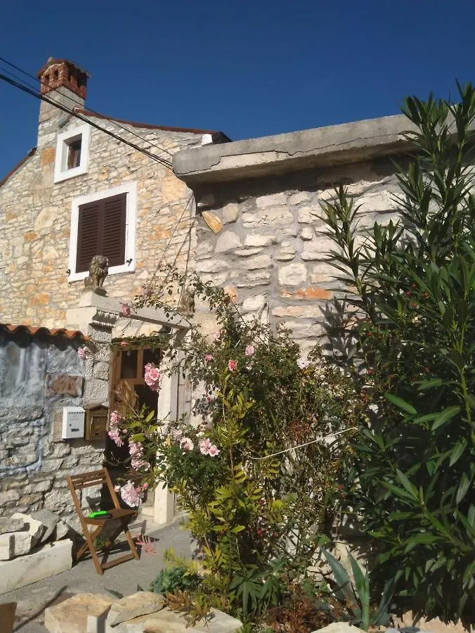 Agni Heaven Apartment Galizana