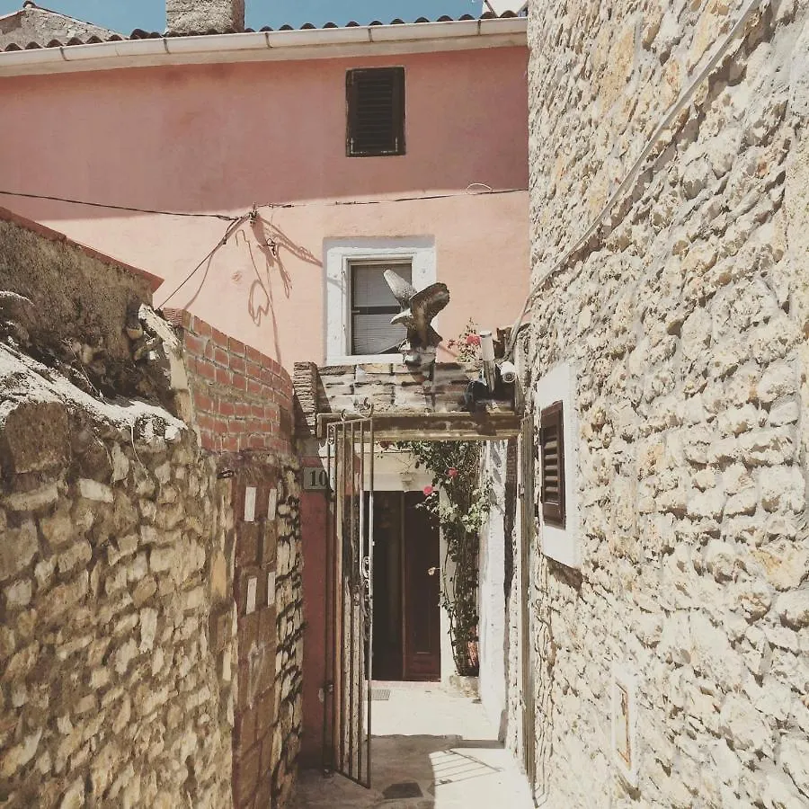 Agni Heaven Apartment Galizana